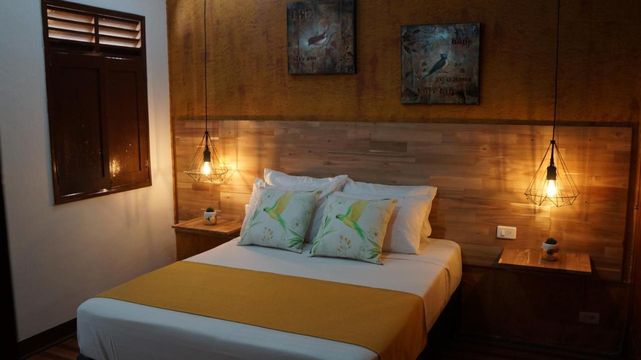 El Jardin De La 10 Otel Medellín Dış mekan fotoğraf