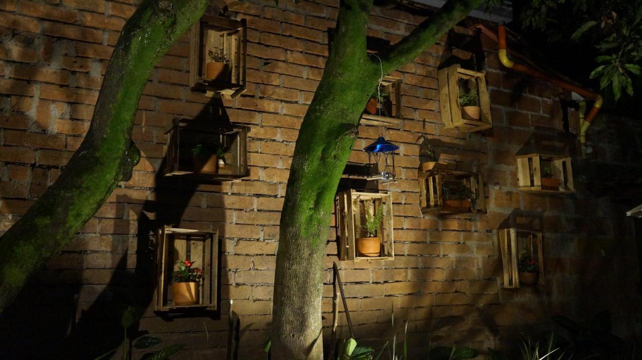 El Jardin De La 10 Otel Medellín Dış mekan fotoğraf