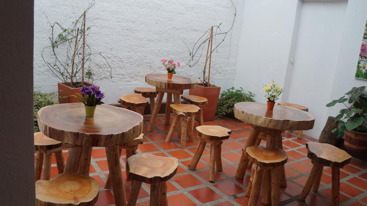 El Jardin De La 10 Otel Medellín Dış mekan fotoğraf