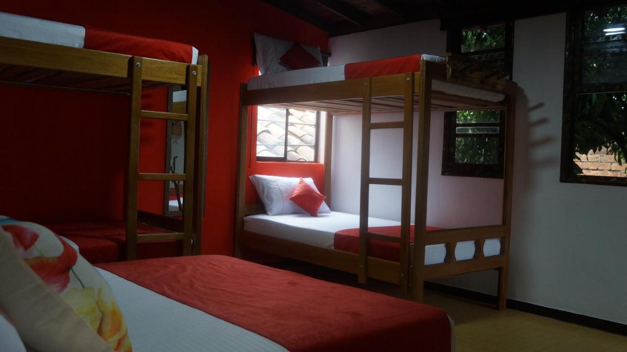 El Jardin De La 10 Otel Medellín Dış mekan fotoğraf