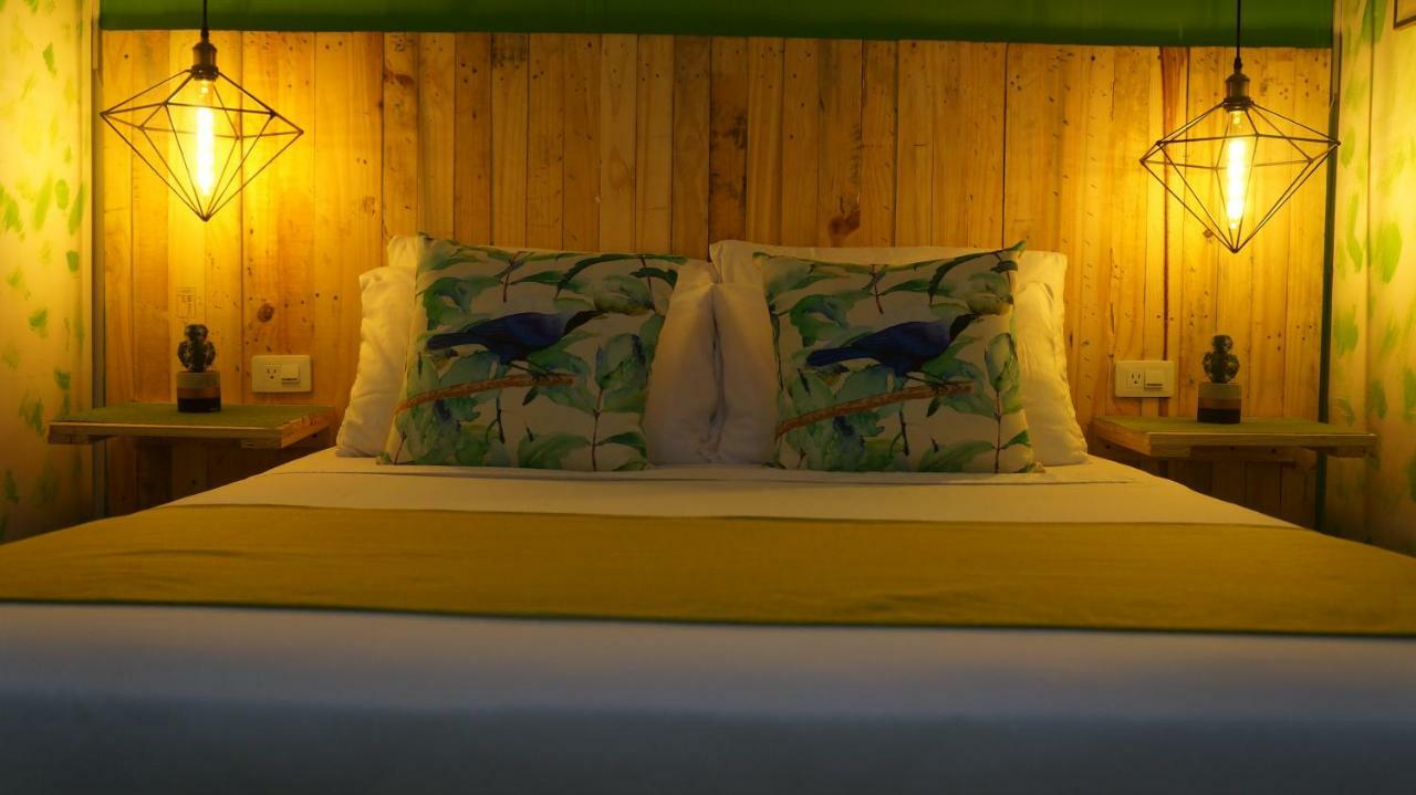 El Jardin De La 10 Otel Medellín Dış mekan fotoğraf